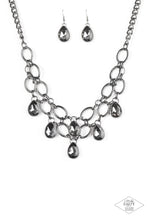 Load image into Gallery viewer, Show stopping Shimmer -BLACK Necklace