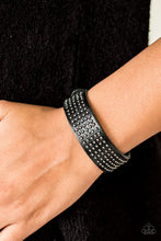 Load image into Gallery viewer, Road Pilot - Black bracelet Urban