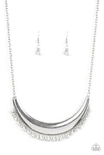 Load image into Gallery viewer, Fringe Out- Silver Necklace