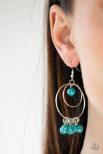 Load image into Gallery viewer, New York Attraction - GREEN EARRINGS
