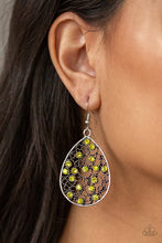 Load image into Gallery viewer, DAZZLING DEW - Yellow Earring