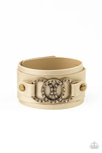 Load image into Gallery viewer, Couture Influencer- BRASS Bracelet