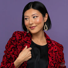 Load image into Gallery viewer, Absolutely Ageless- gold earrings