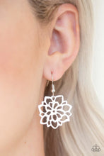 Load image into Gallery viewer, Darling Dahila - Silver Earrings