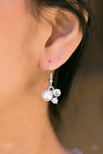 Load image into Gallery viewer, Toast to Perfection- Silver necklace