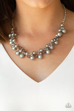 Load image into Gallery viewer, DUtCHESS R0YALE - SILVER NECKLACE