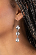 Load image into Gallery viewer, Reflective Rhinestone -White Earring