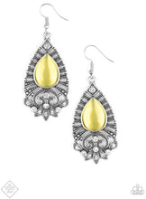 Load image into Gallery viewer, YELLOW FASHION FIX -APRIL 2019 COMPLETE SET