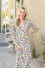 Load image into Gallery viewer, ETHEREAL EXPERIENCE- YELLOW NECKLACE