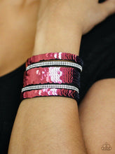 Load image into Gallery viewer, Mermaid Service - Pink Urban Bracelet