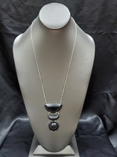 Load image into Gallery viewer, Desert Mason - Black Necklace