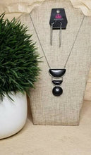 Load image into Gallery viewer, Desert Mason - Black Necklace