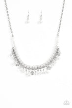 Load image into Gallery viewer, Glamor Trove-White necklaces

