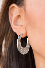 Load image into Gallery viewer, COUNTRY COUBLESTONE - SILVER EARRINGS
