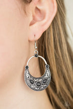 Load image into Gallery viewer, Paleo Paradise -BLACK EARRING
