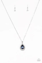 Load image into Gallery viewer, Beacause I&#39;m Queen  - BLUE  Necklace
