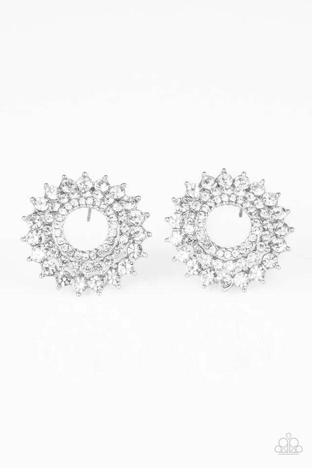 Buckingham Beauty - Silver Earrings