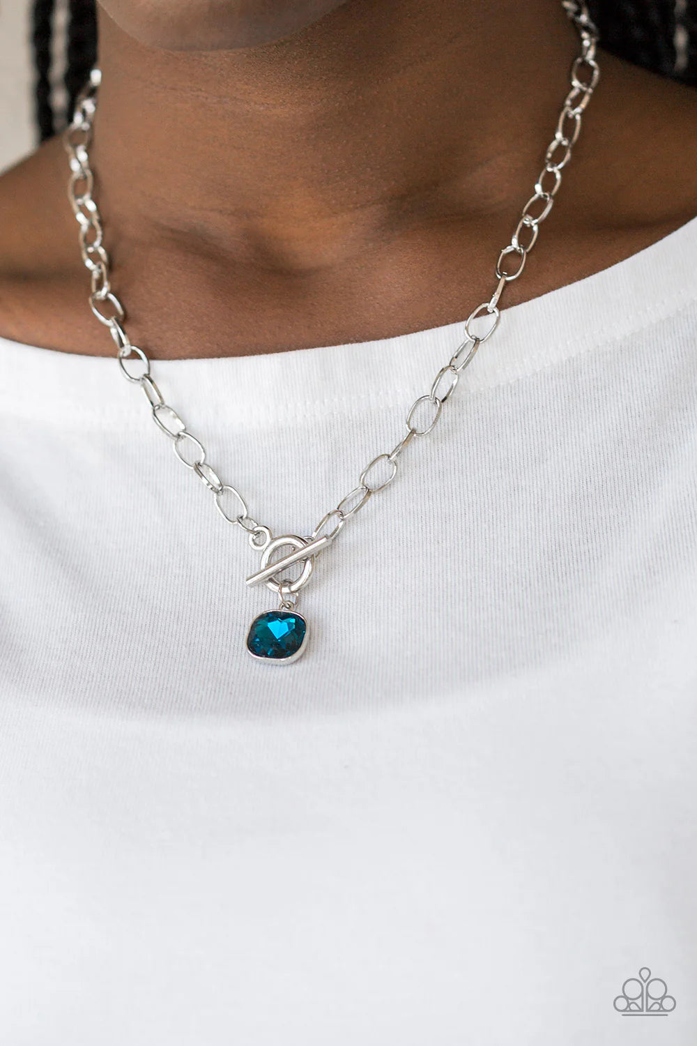 DYNAMITE DAZZLE  - BlUE Necklace