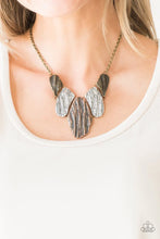 Load image into Gallery viewer, A New Discovery - Mutli metal Necklace
