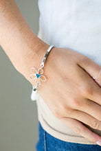 Load image into Gallery viewer, HIBISCUS HIPSTER- Blue BRACELET
