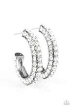 Load image into Gallery viewer, Don't Mind The Stardurst -Black Earrings
