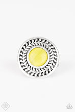 Load image into Gallery viewer, Garden Garland - Yellow Ring
