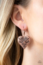 Load image into Gallery viewer, Western Heart  -copper earring

