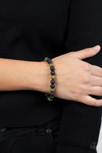 Load image into Gallery viewer, Molten Mogul - GREEN  urban Men&#39;s Bracelet
