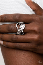 Load image into Gallery viewer, Tripple Threat Twinkle- Black  Ring
