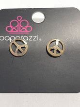 Load image into Gallery viewer, Lil Diva&#39;s (kids) peace shaped post earring ***4 for $1***
