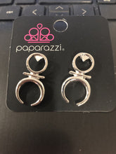 Load image into Gallery viewer, Giza Goddess - SIlver Earrings
