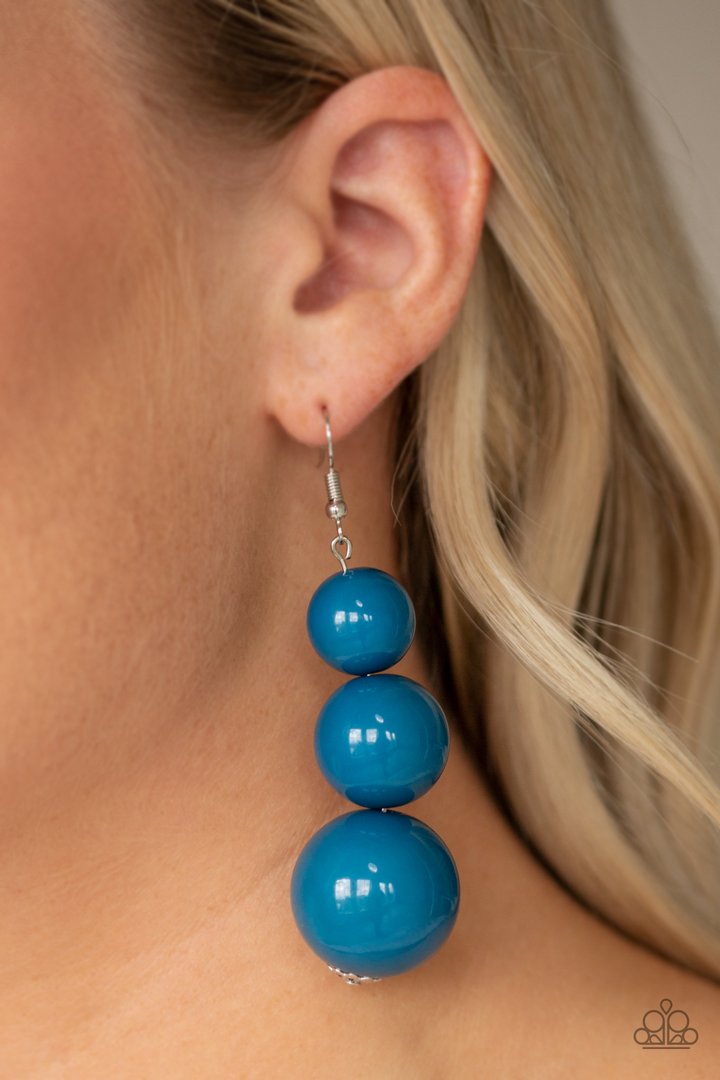 MATERIAL WORLD   - BLUE  Earring