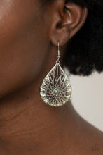 Load image into Gallery viewer, Icy Mosaic - GREEN  Earring
