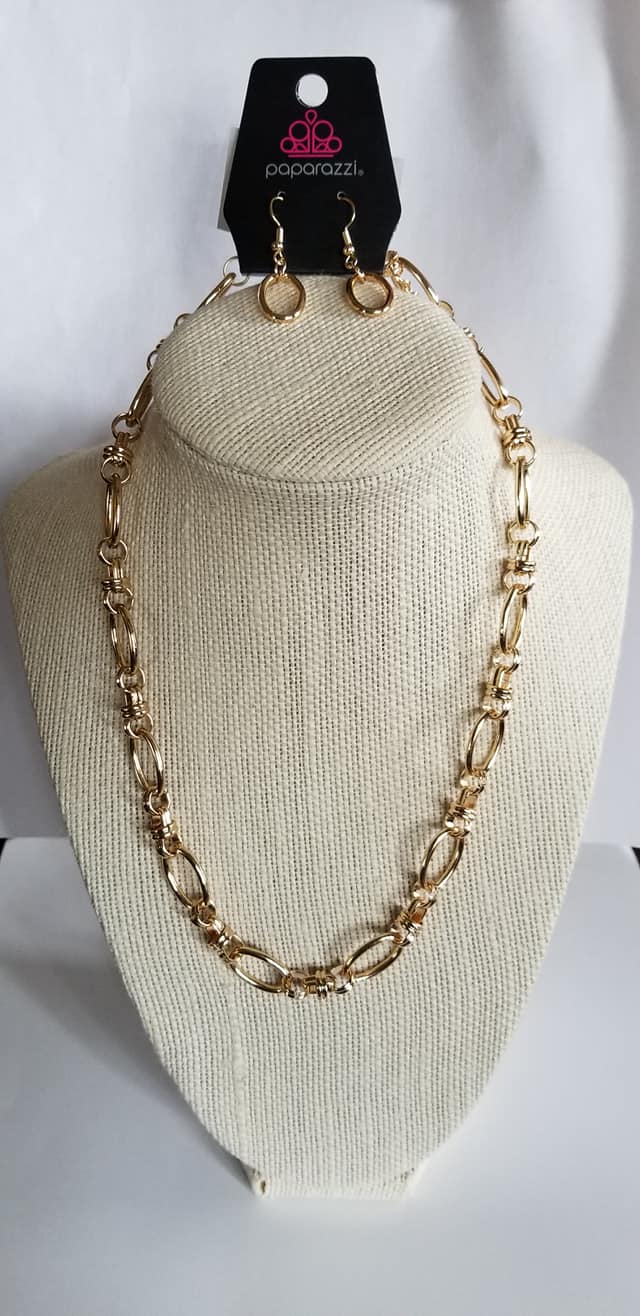 Defined Drama - GOLD  NECKLACE