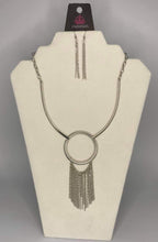 Load image into Gallery viewer, Pharaoh Paradise -SILVER  Necklace
