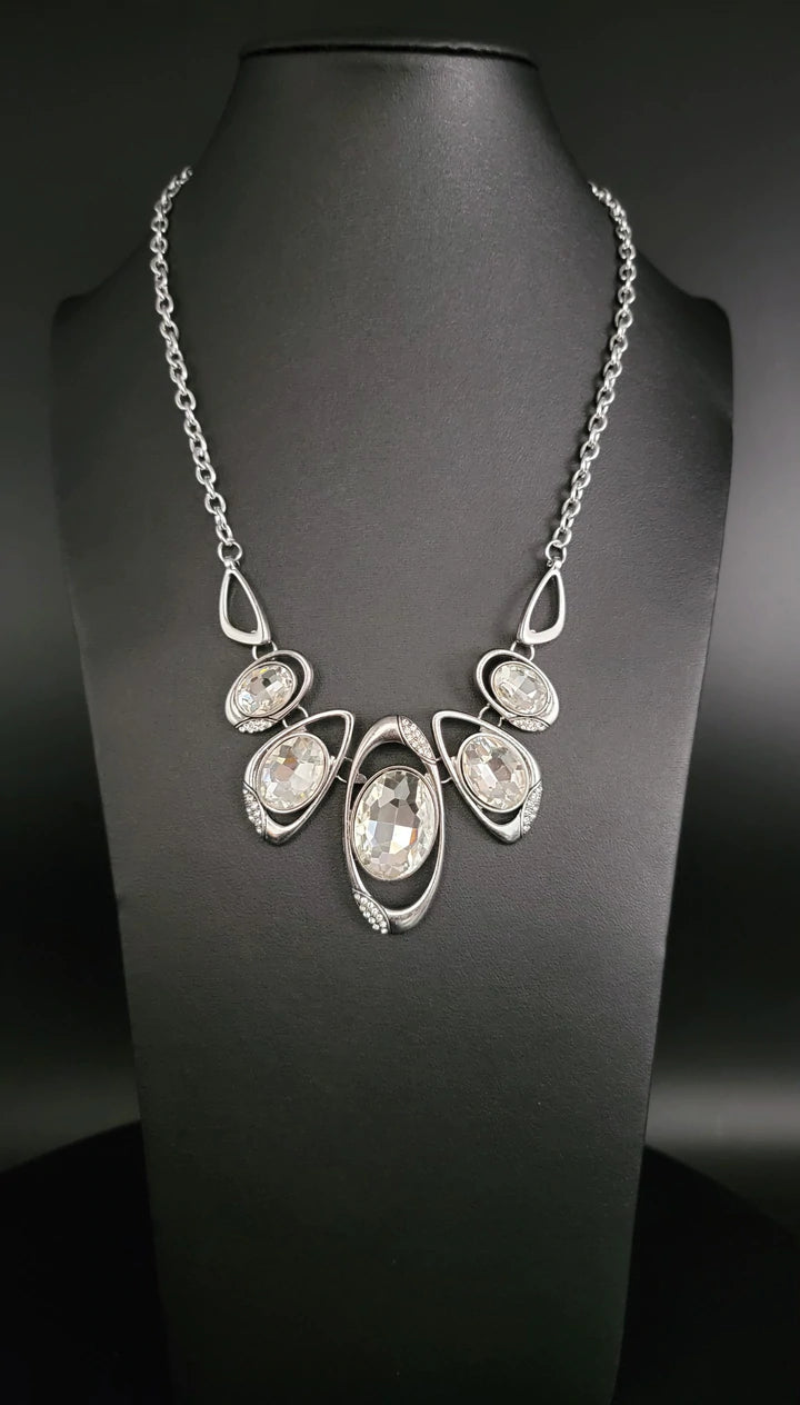 Hypnotic Twinkle- White Necklace