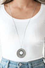 Load image into Gallery viewer, Chicly Centered - MULTI  Necklace
