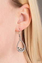 Load image into Gallery viewer, Raindrop Radiance - SILVER  Earring
