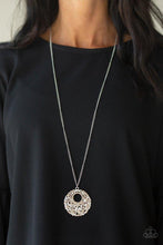Load image into Gallery viewer, Pearl Panache - BROWN NECKLACE
