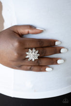 Load image into Gallery viewer, Am I gleaming - WHITRE  RIng
