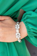 Load image into Gallery viewer, Fashion Fix Set - Fiercely 5th Avenue - Complete Trend Set - July 2021

