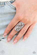 Load image into Gallery viewer, Fashion Fix Simply Glimpses Of Malibu   - Set August  2021
