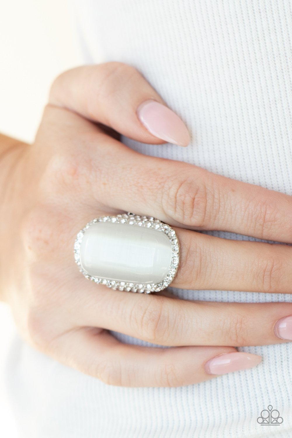 Thank Your Luxy Stars - WHITE ring