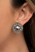 Load image into Gallery viewer, DAZZLING DEFINITION  - SILVER Earring
