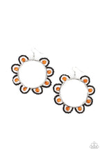 Load image into Gallery viewer, Grovy Gardens - BROWN    Earring
