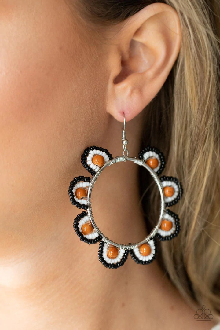 Grovy Gardens - BROWN    Earring