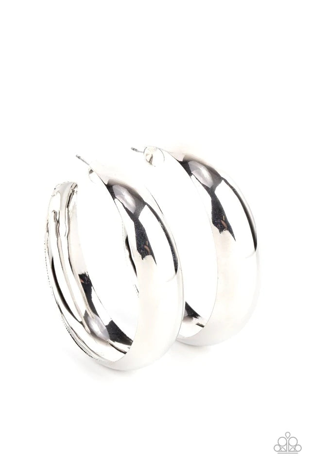 Flat Out Flaweless - Silver  Earring
