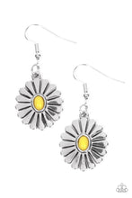 Load image into Gallery viewer, Delectably Daisy - Yellow Earring

