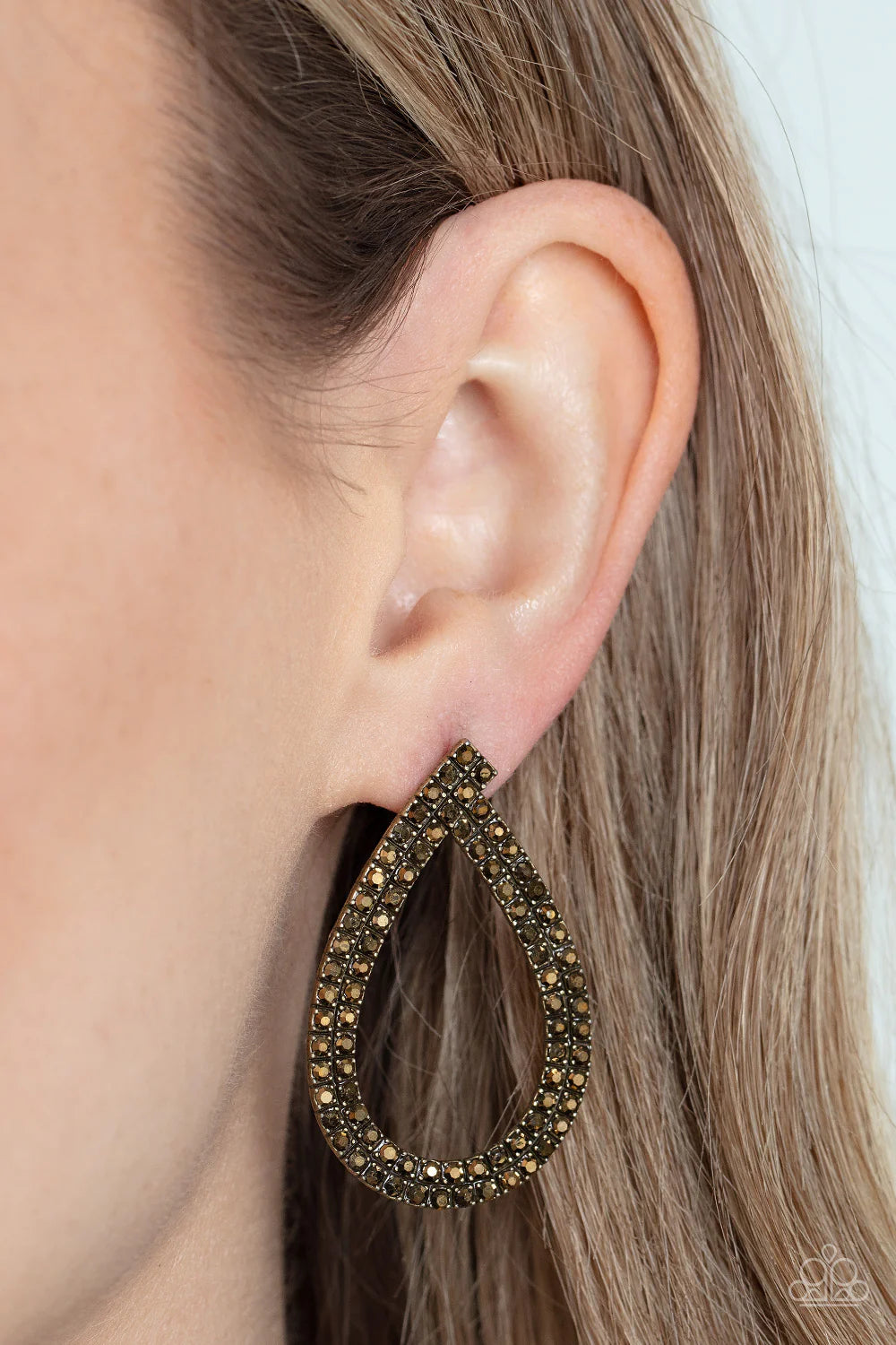 Diva Dust-Brass Earring