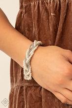 Load image into Gallery viewer, VINTAGE VARIATION -WHITE Bracelet

